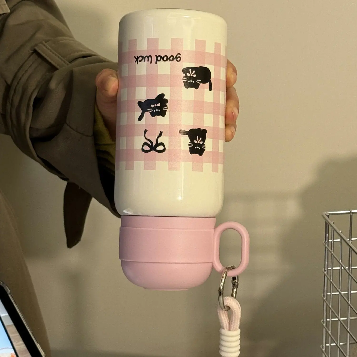 軽い魔法瓶とは？500mlの316ステンレス製猫デザイン保温杯の実用性と使い分け