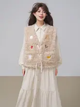 ボアベスト レディース 刺繍 エコファー 重ね着 秋冬 アウター「KEIKO」