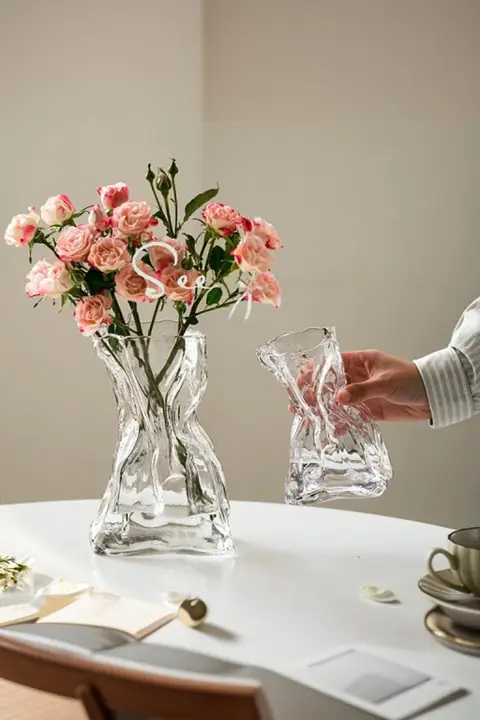 花瓶 リビング 家庭用 透明ガラス シンプル 創造的 装飾品