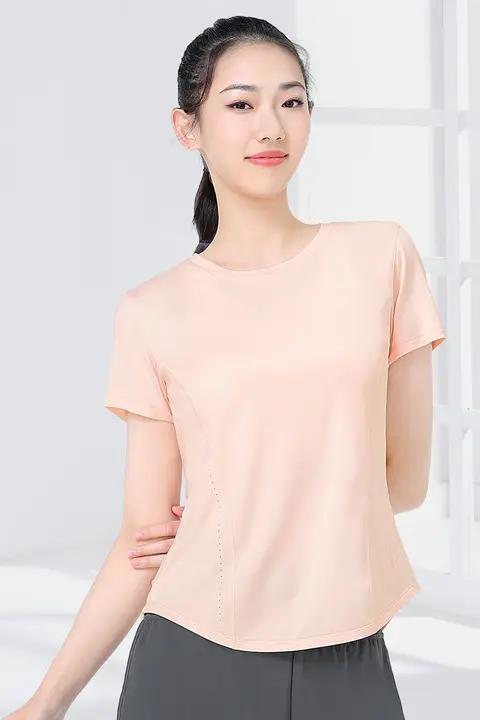 春用 レディース ヨガウェア【半袖・UVカット・通気性・速乾性・スリムフィット】