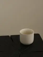 高級感ある陶器製ティーカップ【シンプルデザイン・コーヒーカップ・家庭用】