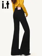 ブラックのフリース付きデコレーションデニムパンツ【ハイウエスト・スリムフィット・フレア】