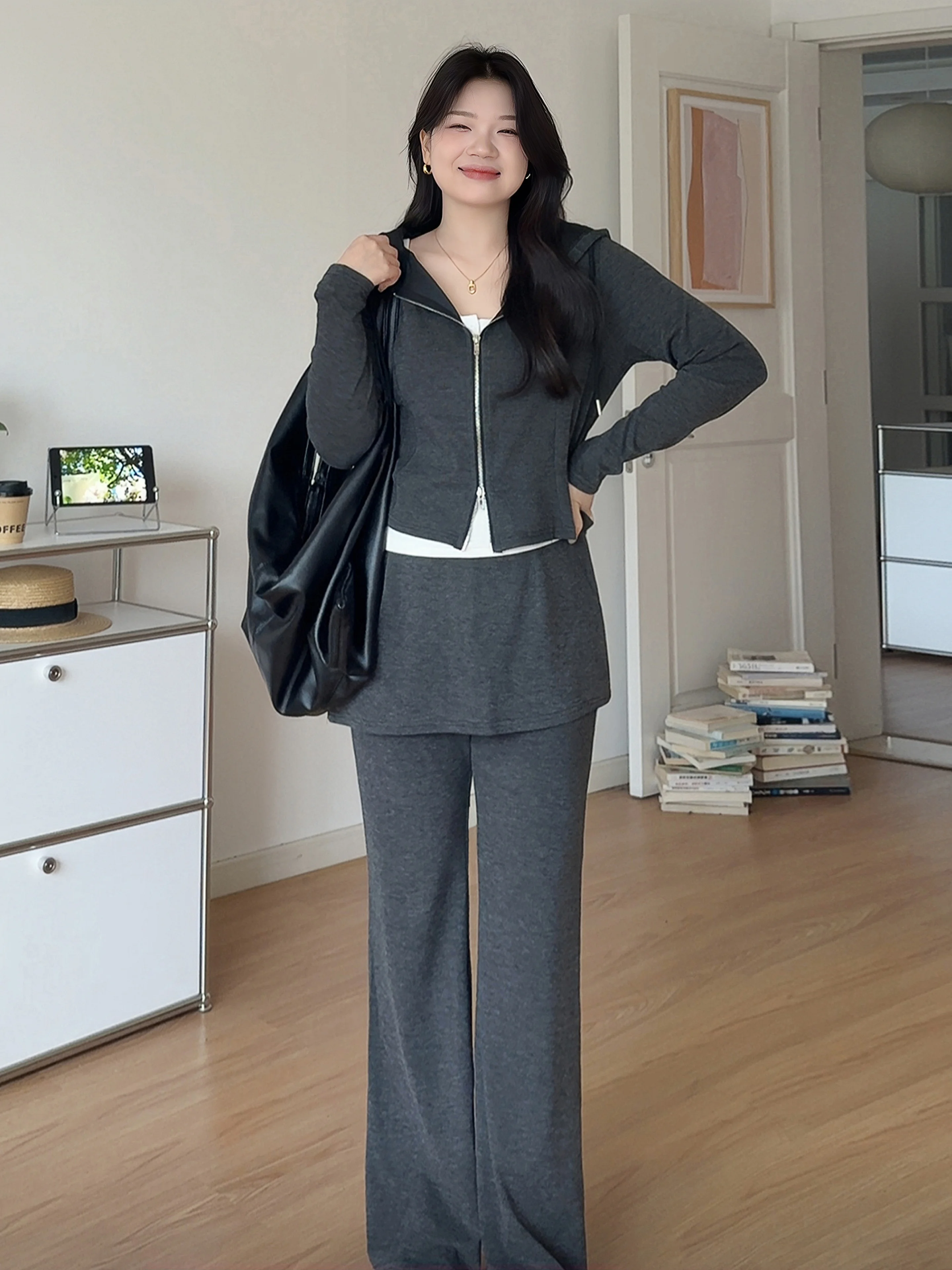 ヘッドホンをかけながら通勤するとき、どんな服が最適なのか？