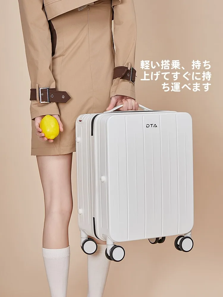 軽量でコンパクトな旅行用キャリーバッグ：機内持ち込み対応の女性向けデザインと実用性
