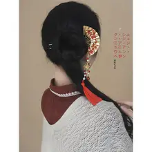 華やかなデザインの赤い扇子型髪飾り【結婚・婚礼・和装用・流れる房付き】