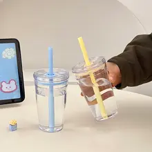 カラフルなストロー付きカップ【無地・持ち運び便利・プラスチック製】（セットアップ対応）
