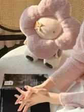 スノーフラワー かわいい人形 クッション プラッシュ キャラクター 子供 用 おもちゃ リビング ソファ クッション