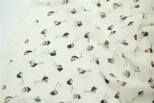 透け感のある薄手小花柄シフォン生地【米白地・粉黒水墨・コットン100%】