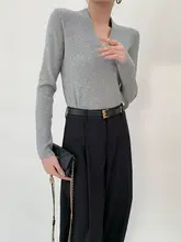 フレンチ V ネック ボトムシャツ 女性 2025 春の新作