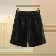 ウエストゴムのワイドレッグパンツ【皮素材・カジュアルスタイル】