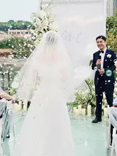 オフショルダーの白い婚礼ドレス【小柄向け・美しい軽婚礼服・日常使い可】