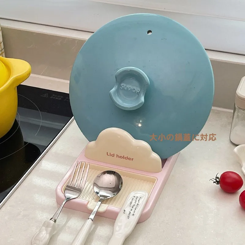 小さな調理器具の収納に悩むあなたへ：吸盤式鍋蓋スタンドが本当に役立つ理由は？