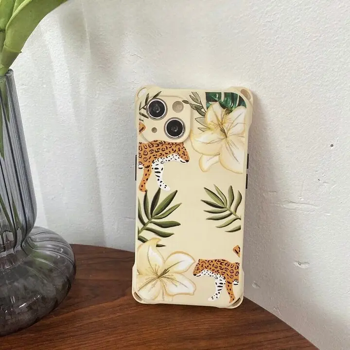 レトロフラワーヒョウiPhone用保護ケース【ストラップ付き・衝撃吸収・14Plus・12Pro Max・11対応】