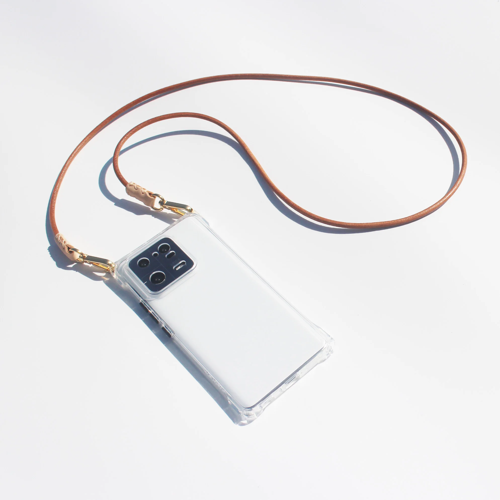 手作り牛革製スマホストラップ：横型・縦型・ショルダーでスマホをしっかり固定