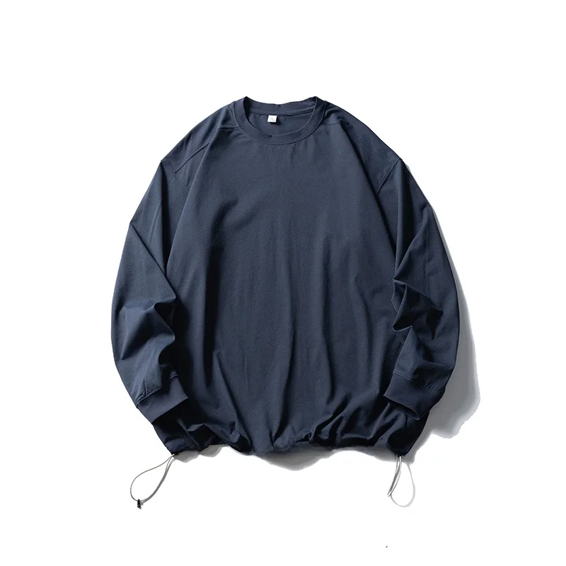 長袖Tシャツをどう選ぶ？春夏のカジュアルスタイルに最適なシンプルなアイテムとは