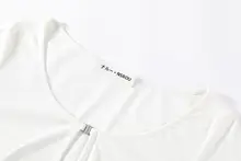 個性的なフィット感！白いニットカーディガンと長袖Tシャツ【春秋用・レディース・カジュアル】（セットアップ対応）