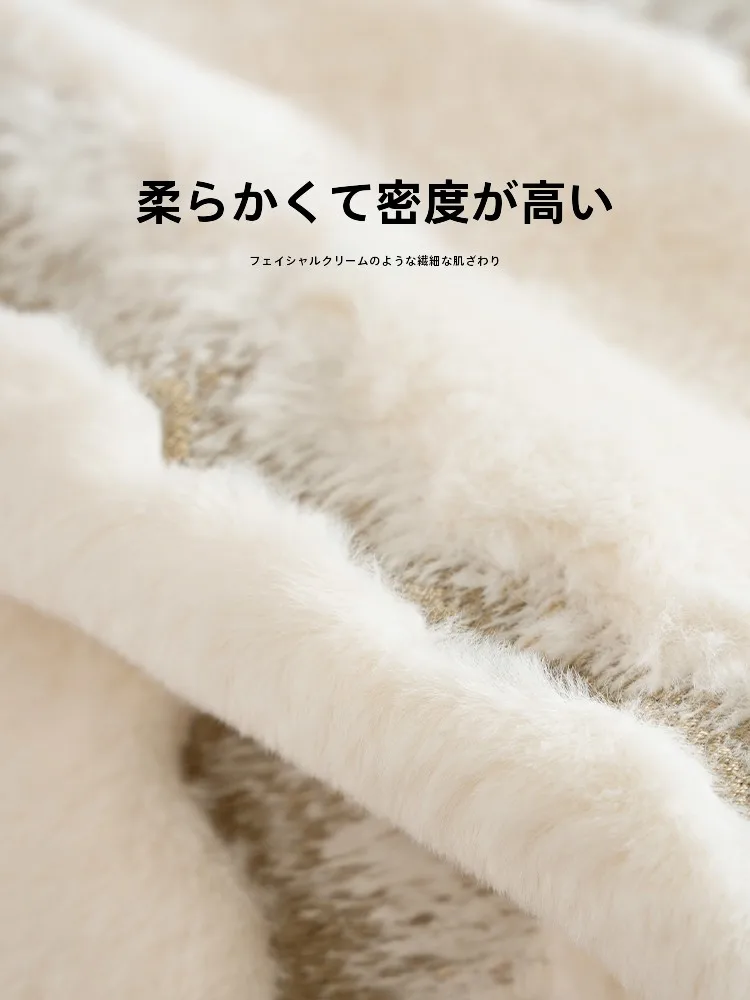 高級感のあるソファクッション：法式デザインと仿兔绒の快適性を実証