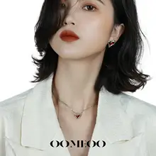 OOMEOO デザインレッドハートネックレス【女性用・セーター用・高級感・バレンタインギフト】
