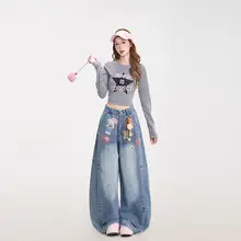 クマ柄プリントのワイドレッグデニ  ムパンツ【ハイストリート・ヴィンテージウォッシュ・フィット・テーパー】（セットアップ対応）
