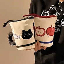 縦型 ペンケース リンゴモチーフ 大容量 インスタ映え おしゃれ 学生用 文房具 デスク 筆立て 収納