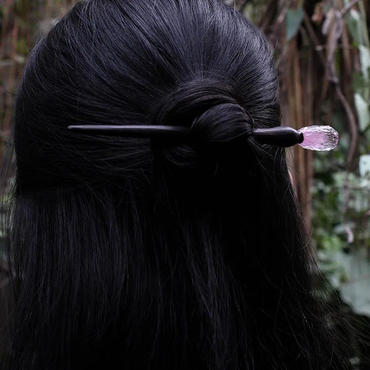 黒檀のヘアピン ピンクガールハート：可愛い画鋂の実用性とデザイン特性を解説