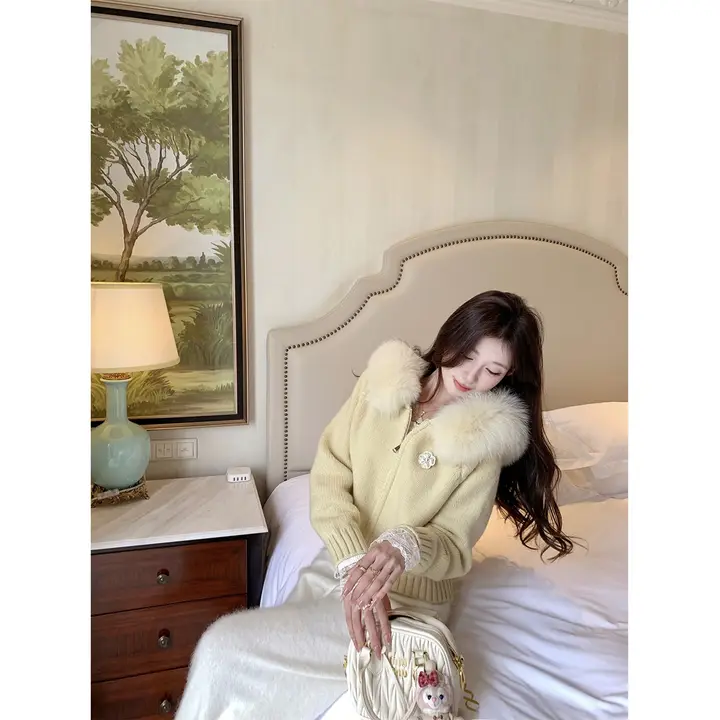 NMIOK フォックスファー付きフードニットカーディガン【レディース・秋冬用・おしゃれ】