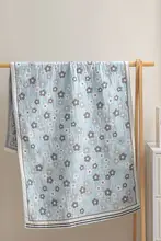 四層の純綿ガーゼバスタオル【柔らかく吸水性に優れ速乾】