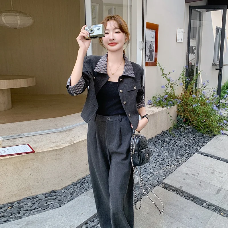 春秋用 高級感ある女性用コーディネート：軽熟な雰囲気で通勤と日常を支える2wayセットアップ