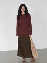 上品なドレープ感のフレアスカート【フィット・春夏向け】
