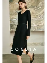 COKEYA 羊毛混紡 Vネック長袖ニットワンピース【ウエストマーク・秋冬用】