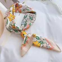 フラワーデザインのリボン付きヘアバンド【首元を守るおしゃれなスカーフ】