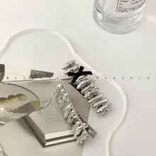 FUNCOCO メタルシルバーサイドバンスクリップ【個性的デザイン・インスタ映え・バンスクリップヘアアクセサリー】