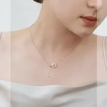 S925純銀と和田玉のタッセルネックレス【女性用・高級感あるデザイン・鎖骨にフィット】