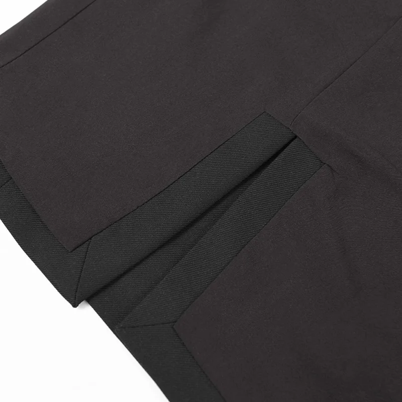 中古制服と新品制服の違いは？プロフェッショナルな通勤スタイルを実現する1つの答えとは？