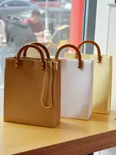 クリエイティブなミニトートバッグ【シンプルデザイン・肩掛け・チェーン付き・春夏用】