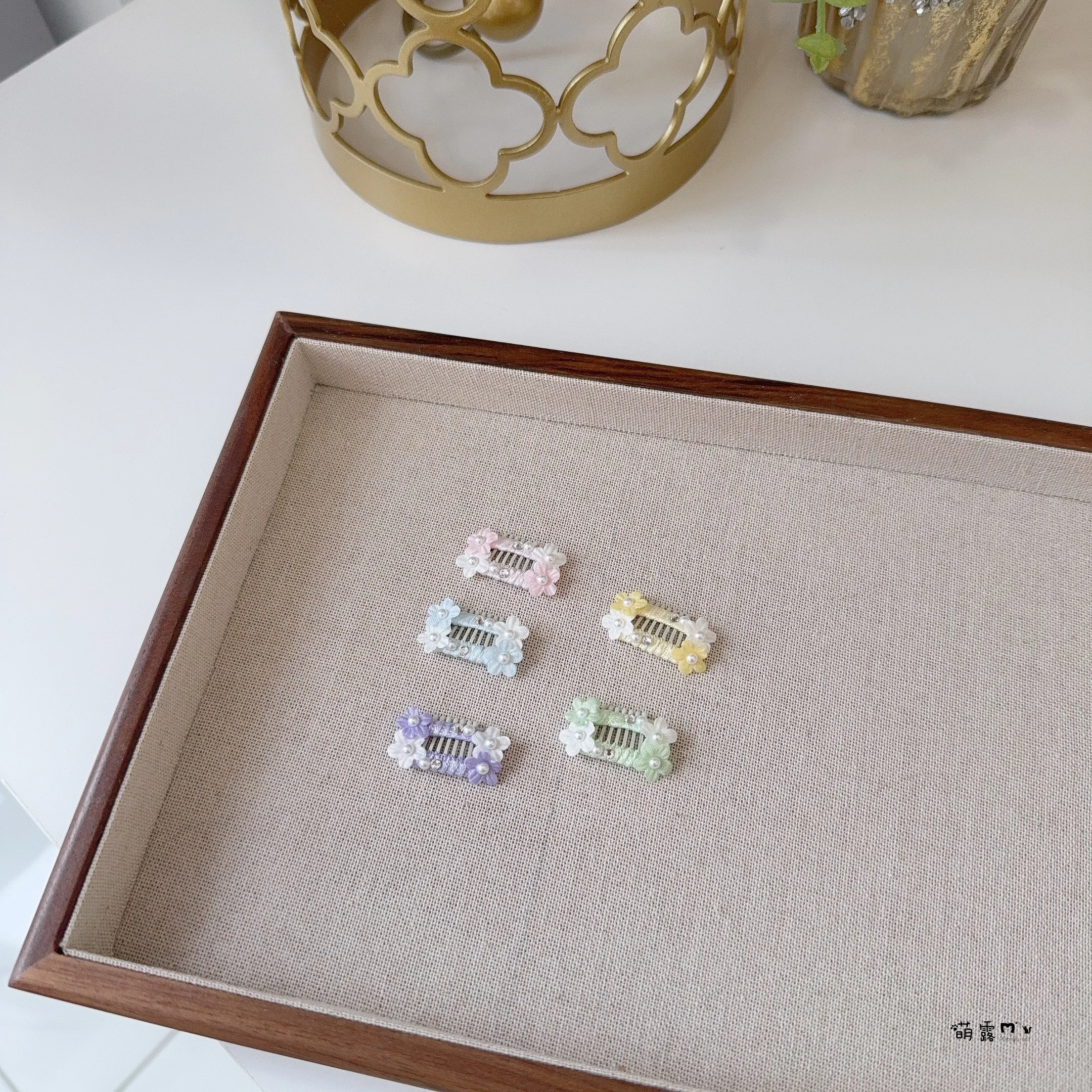ペット用手作りミニ花柄ヘアクリップの実用性と使い方