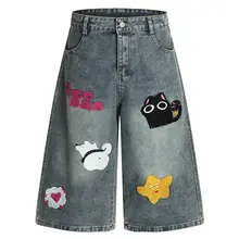 カジュアルデザインの刺繍デニムショートパンツ【ユニセックス・夏用・ワイドレッグ】（セットアップ対応）