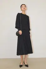 MRS Studios イタリア輸入のレーヨン＆シルク混紡 フレンチスタイルの透かし丸首バブルスリーブ半袖スカート
