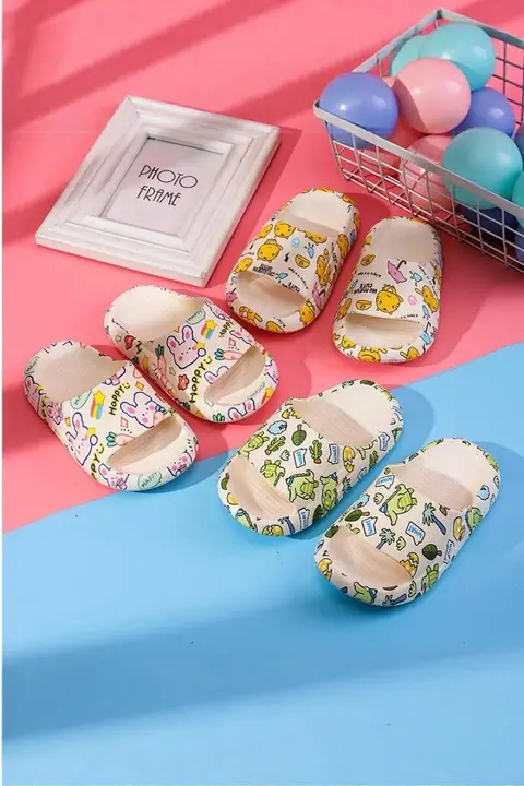 子供用 カートゥーンプリントスリッパ【夏用・厚底・静音・防滑・ソフト底】（セットアップ対応）