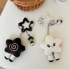かわいい星型のアクリルカラビナ【羽付き・鍵飾り・インスタ風】