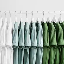 極上の柔らかさ！オールシーズン対応無縫のコットンTシャツ【男女兼用・ルーズフィット・無地】