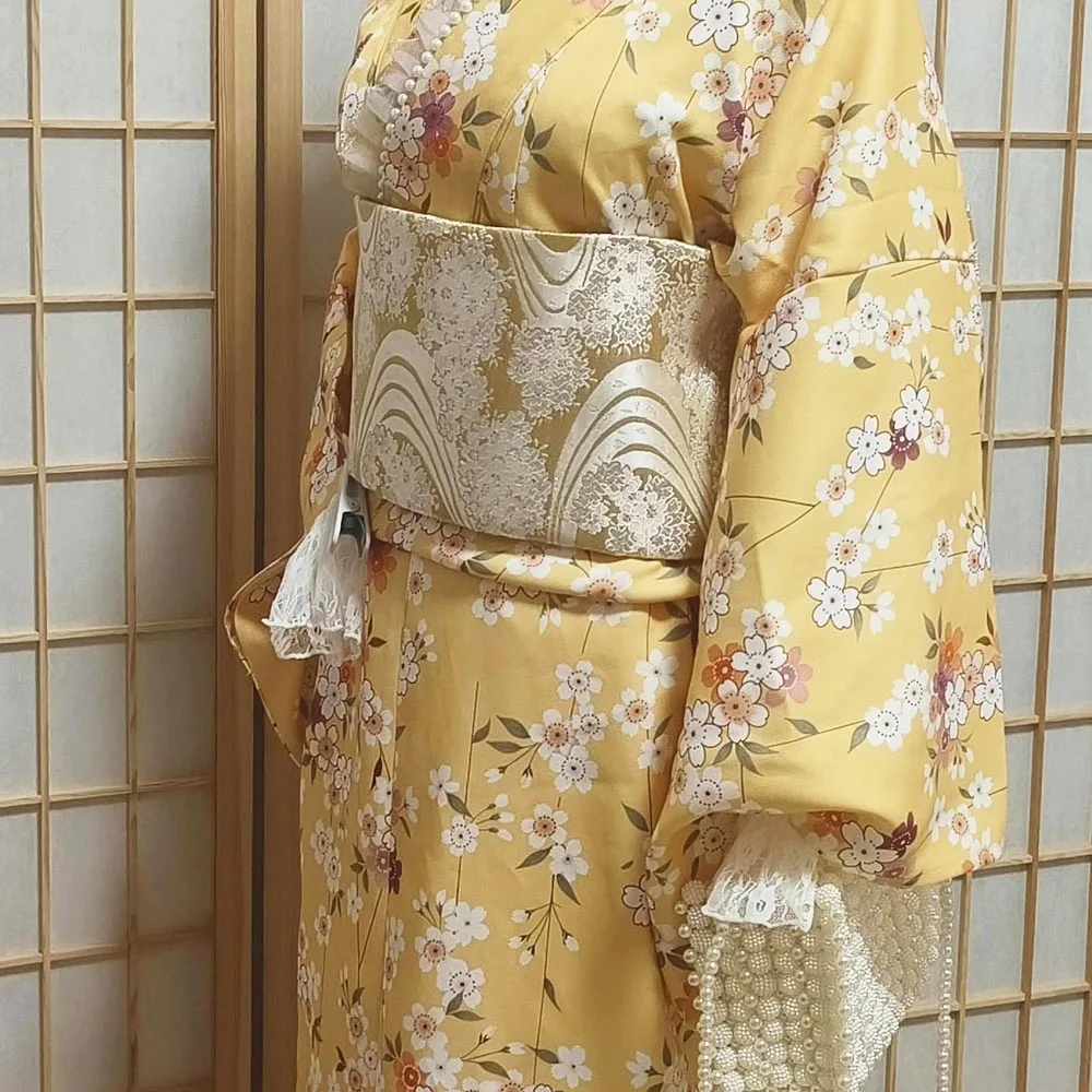少女用浴衣【白鹅绒花柄・抗皺素材・伝統的な和服】：传统与实用并重的夏季着装选 择