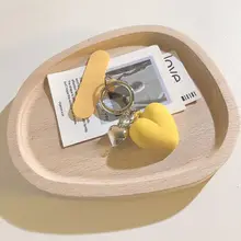カラフルなデザインのショートスマホストラップ【手作り・カートゥーン風・マルチファンクション・女性用】