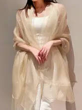 シャンパンカラーのツーウェイ絹スカーフ【ロングタイプ・春夏用】