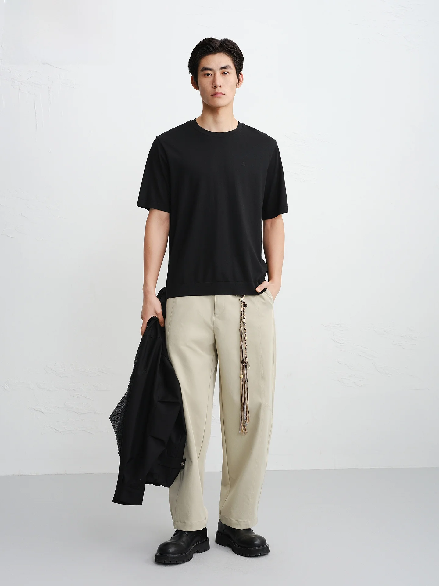 40代のメンズTシャツプレゼントとして、どんなデザインが人気なのか？