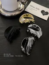 猫耳デザインのメタルヘアクリップ【春夏用・ツヤのある仕上げ】