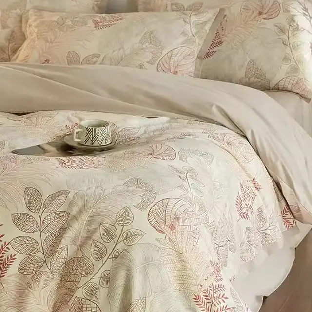 長綿フランネル製四点寝具セット【コットンプリント・春夏対応・ベッドカバー付き】（セットアップ対応）