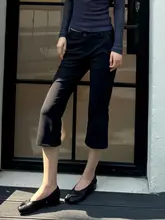 優雅な印象のレトロスタイル七分丈パンツ【女性用・アメリカンヴィンテージ・フィット感のあるデザイン】