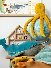 毛むくじゃらのクジラのぬいぐるみ【お昼寝やお出かけに最適】