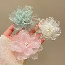 華やかな花デザインのヘアクリップ【高級感あるビーチスタイル・サイドクリップ・前髪用】